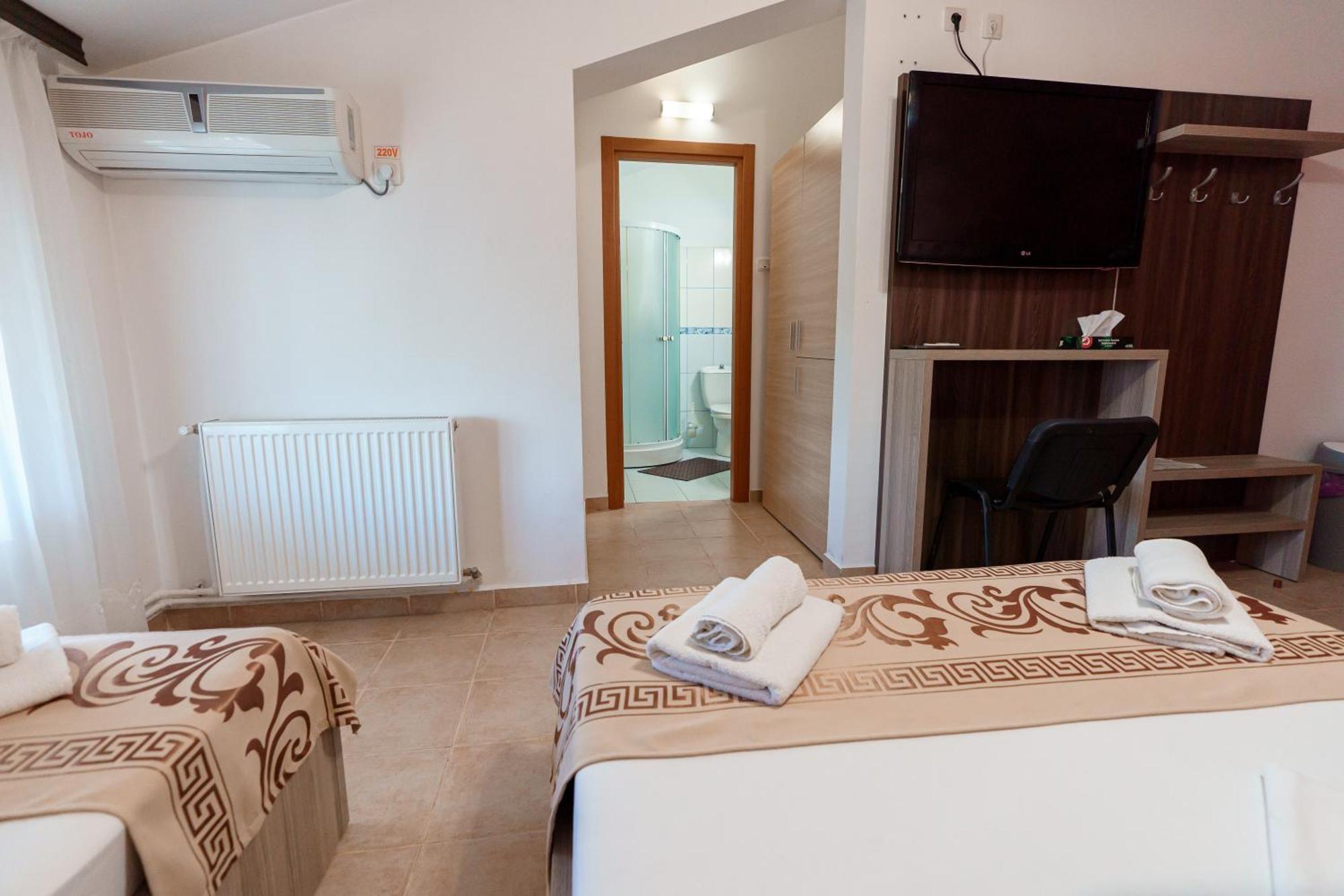Raluca Hotell Năvodari Eksteriør bilde