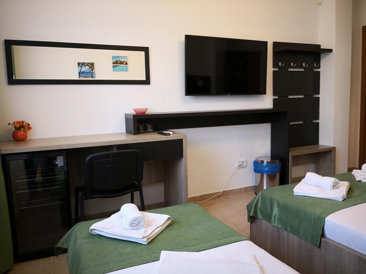 Raluca Hotell Năvodari Eksteriør bilde